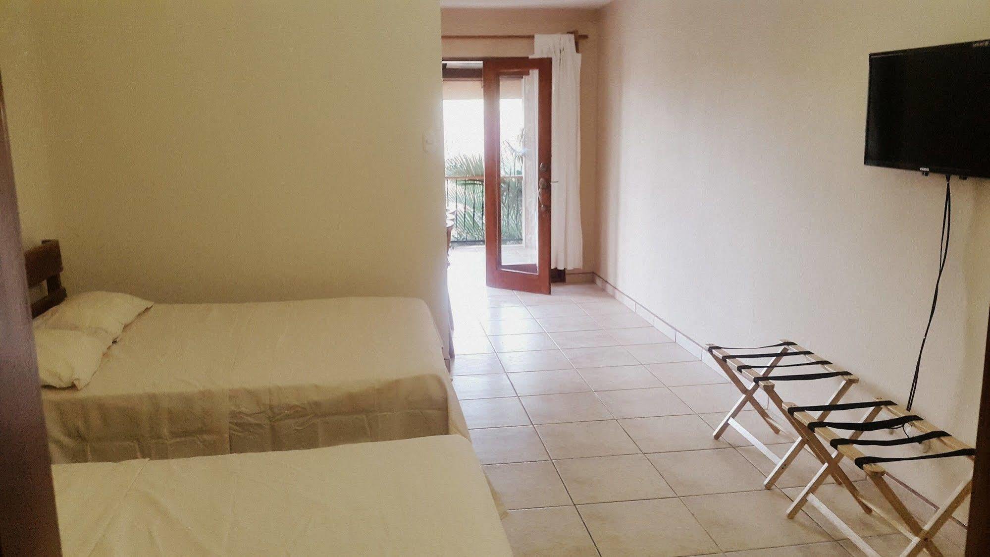 Hotel Palmeras Carrillo Beach Каррільо Екстер'єр фото